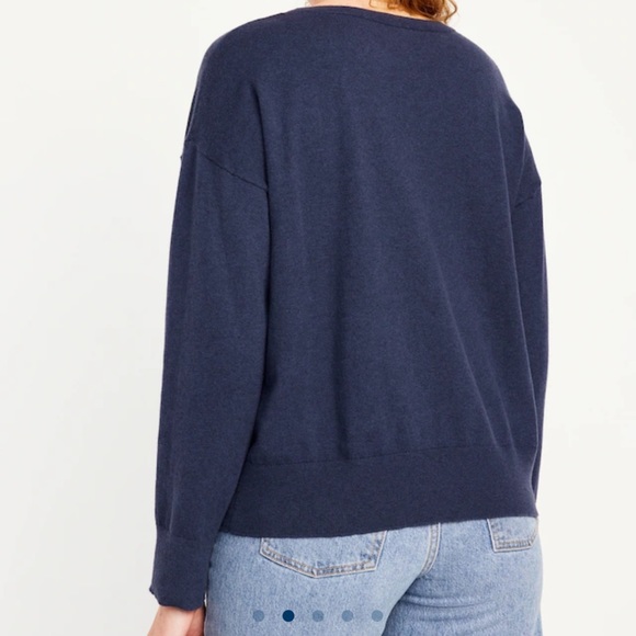 NWT OLD NAVY SoSoft Lite Loose V-Neck Sweater Volcanic Glass SIZE MEDIUM - Picture 3 of 6